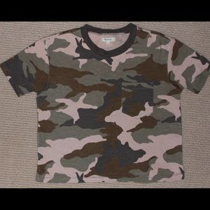 Cropped Camouflage Madewell T-Shirt